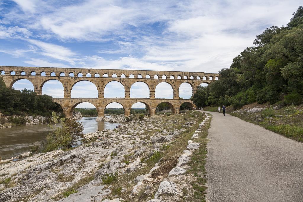 Residhotel Residence Pont Du Gard Remoulins Zimmer foto