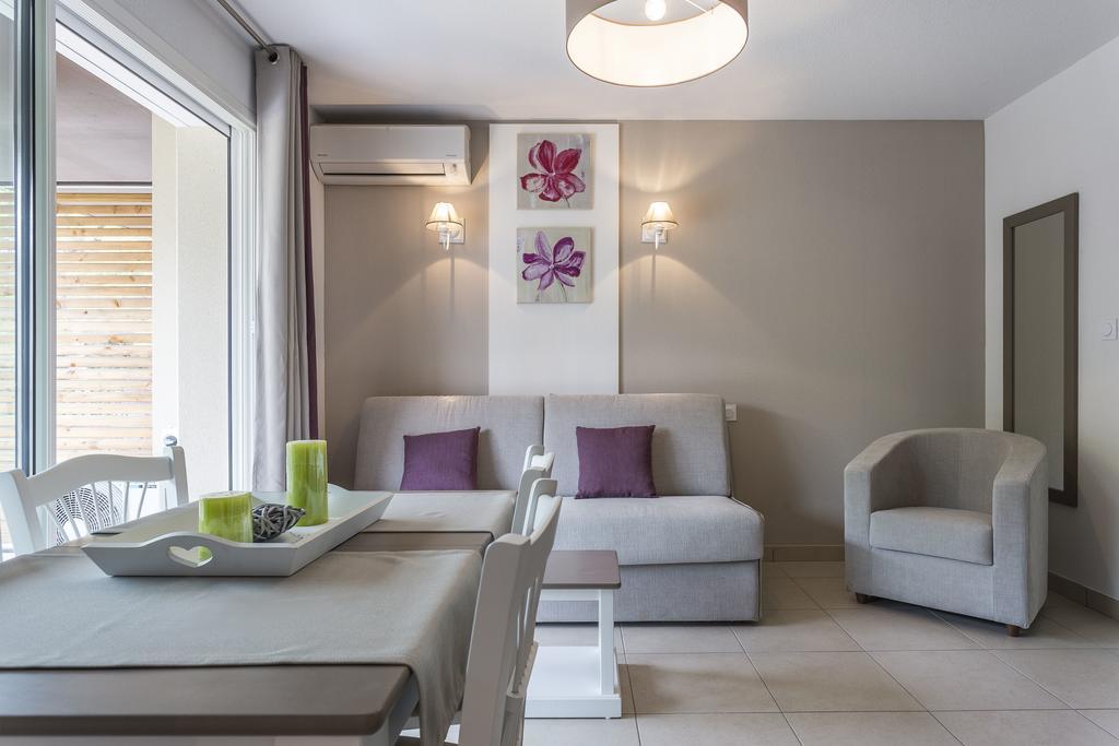 Residhotel Residence Pont Du Gard Remoulins Zimmer foto