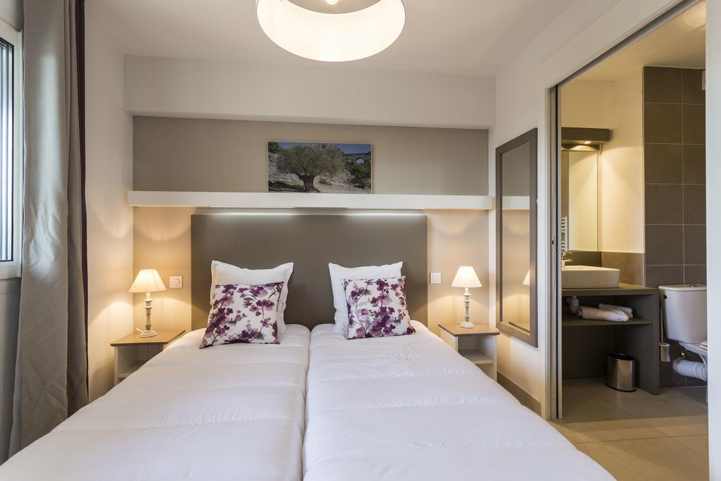Residhotel Residence Pont Du Gard Remoulins Zimmer foto